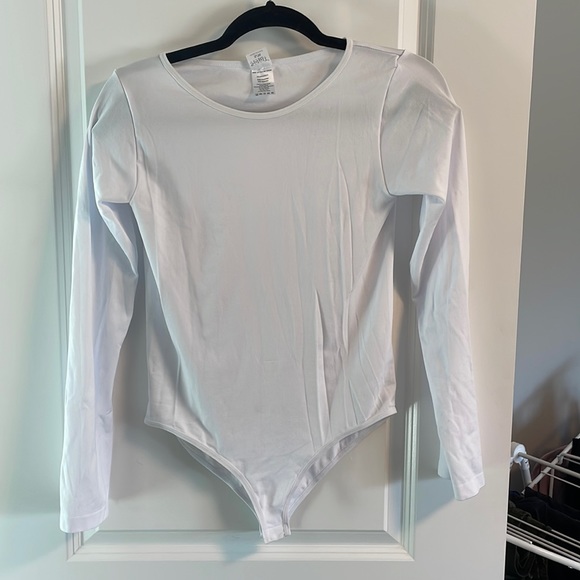 White long sleeve body suit never worn - Picture 1 of 3